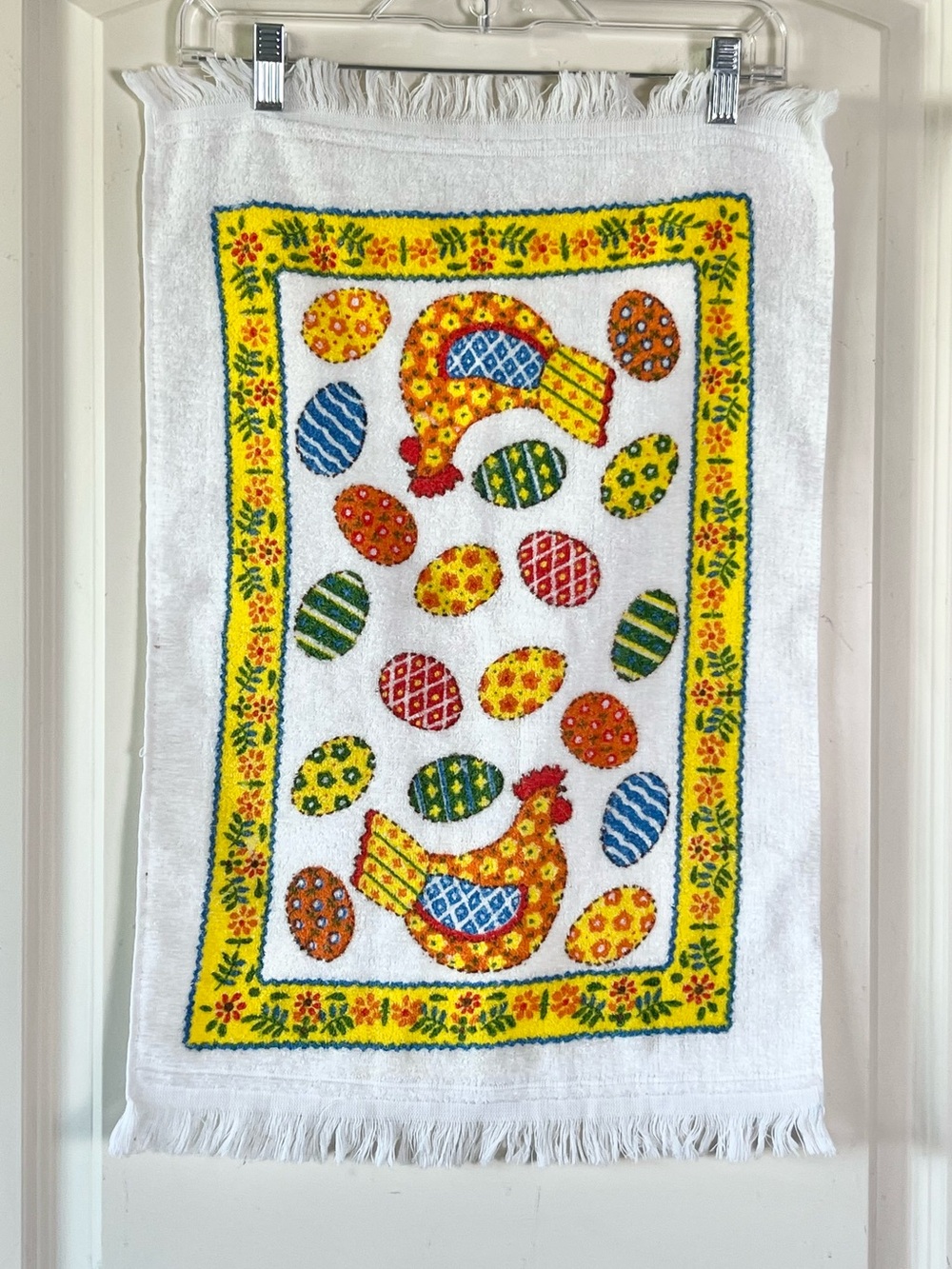 Vtg 70s Cannon Mills Terry Kitchen Towel Retro Chicken Floral Eggs Fringe